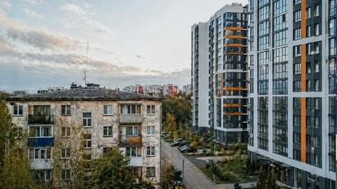 Новостройка или вторичное жилье: что лучше и выгоднее в 2026 году Новостройка или вторичное жилье: что лучше и выгоднее в 2026 году