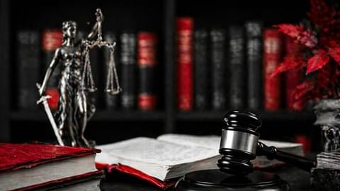 ВС разъяснил условия неприменения двусторонней реституции в делах о мошенничестве с жильём («схема Долиной») ВС разъяснил условия неприменения двусторонней реституции в делах о мошенничестве с жильём («схема Долиной»)