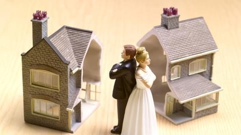 6 советов тем, кто делит загородный дом при разводе